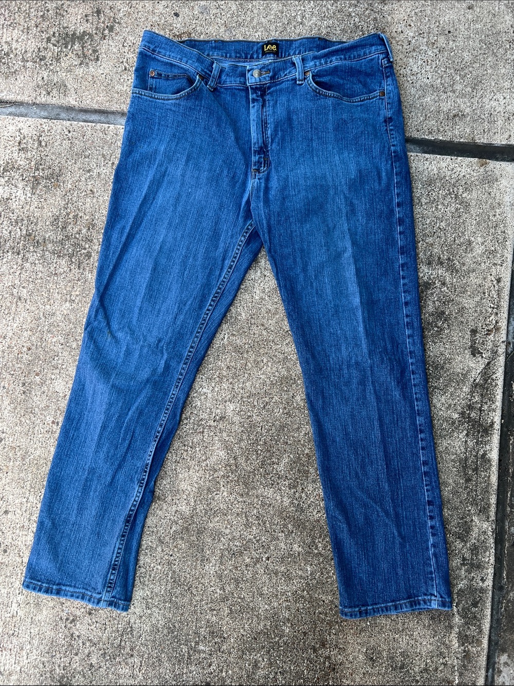 Lee Men's Classic Blue Denim Jeans